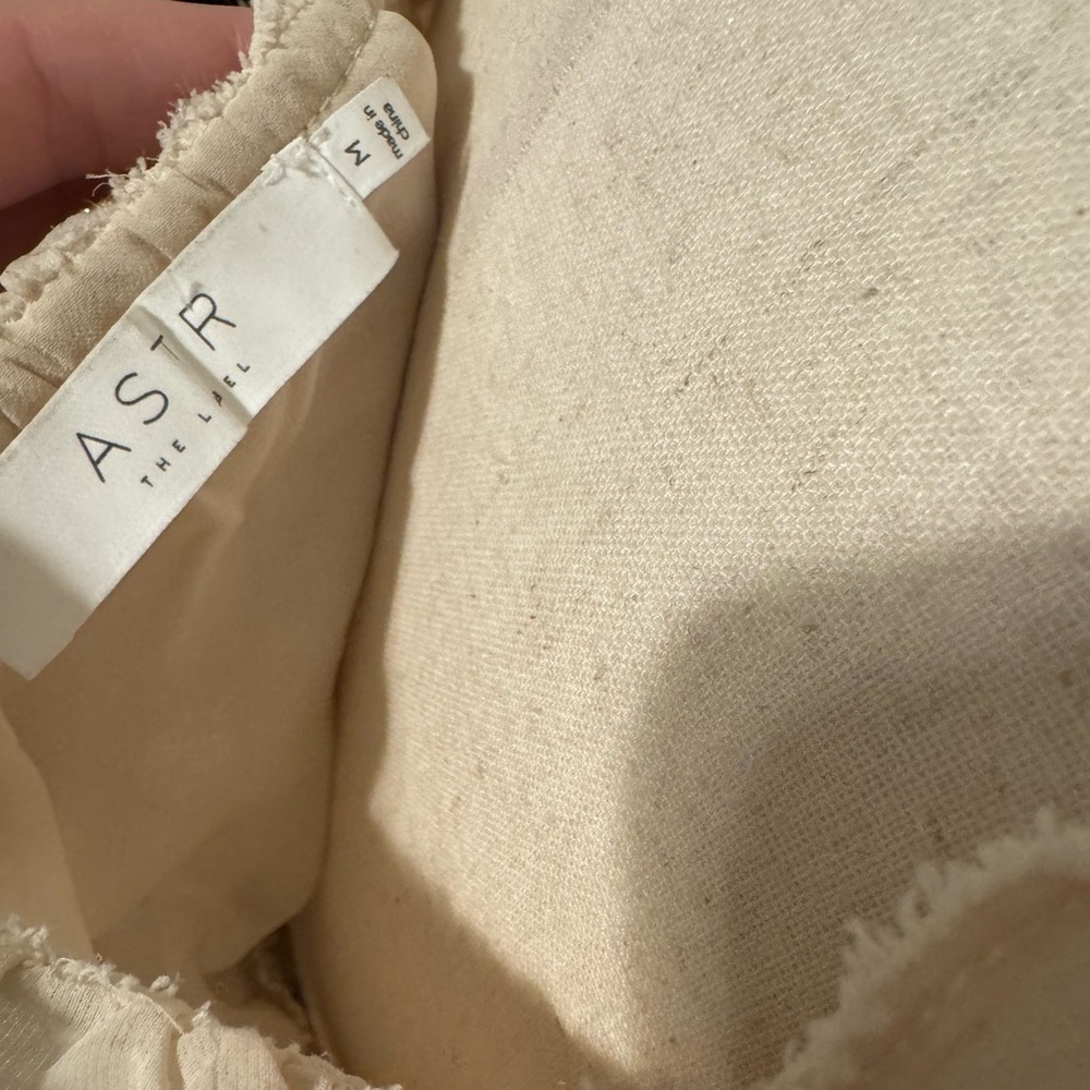 Astr The Label - Picture 2 of 4